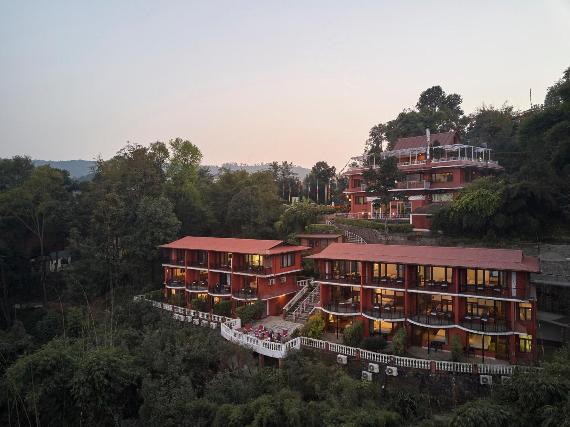 Dhulikhel Lodge Resort Екстер'єр фото